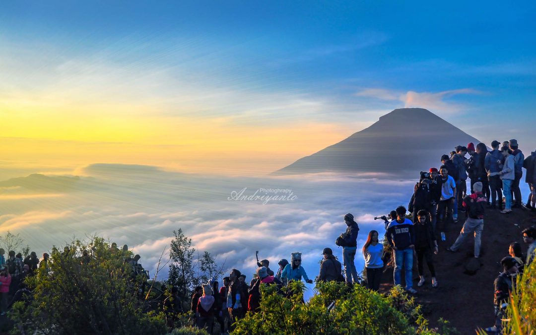 Menjelajahi Keindahan Alam Pegunungan Dieng